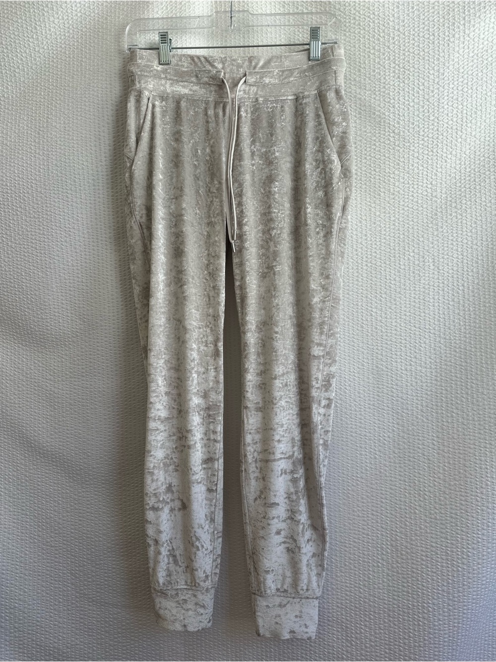 Lululemon Special Edition Ready To Crush Jogger Crushed Velvet Chrome Size: 6
